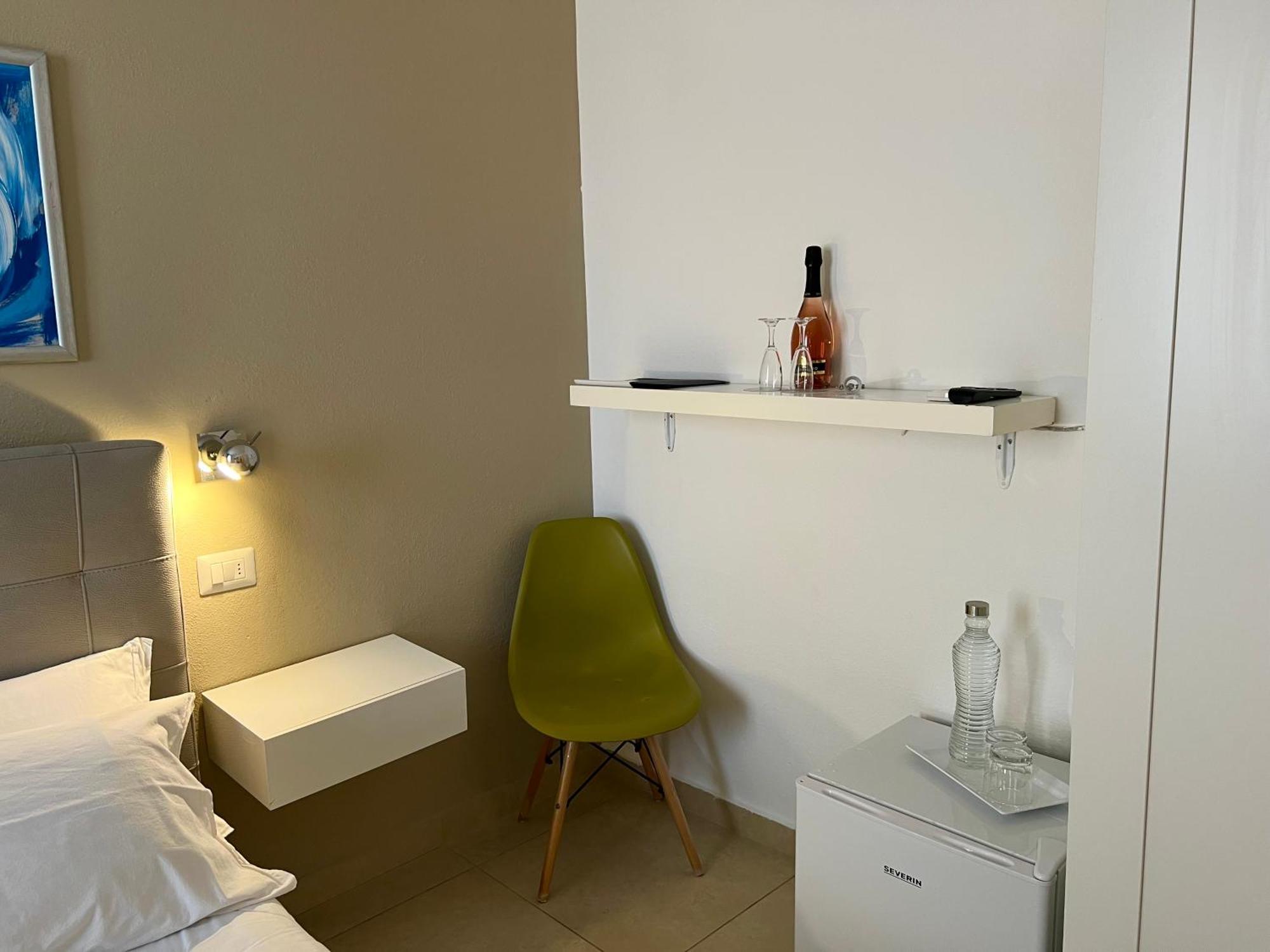Les Chambres De Francoise Guest House Olbia Eksteriør bilde