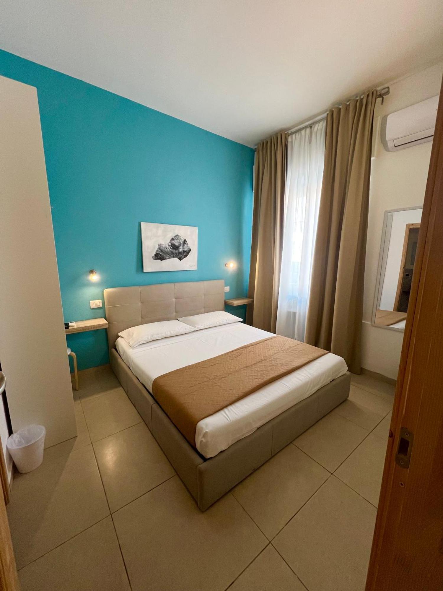Les Chambres De Francoise Guest House Olbia Eksteriør bilde