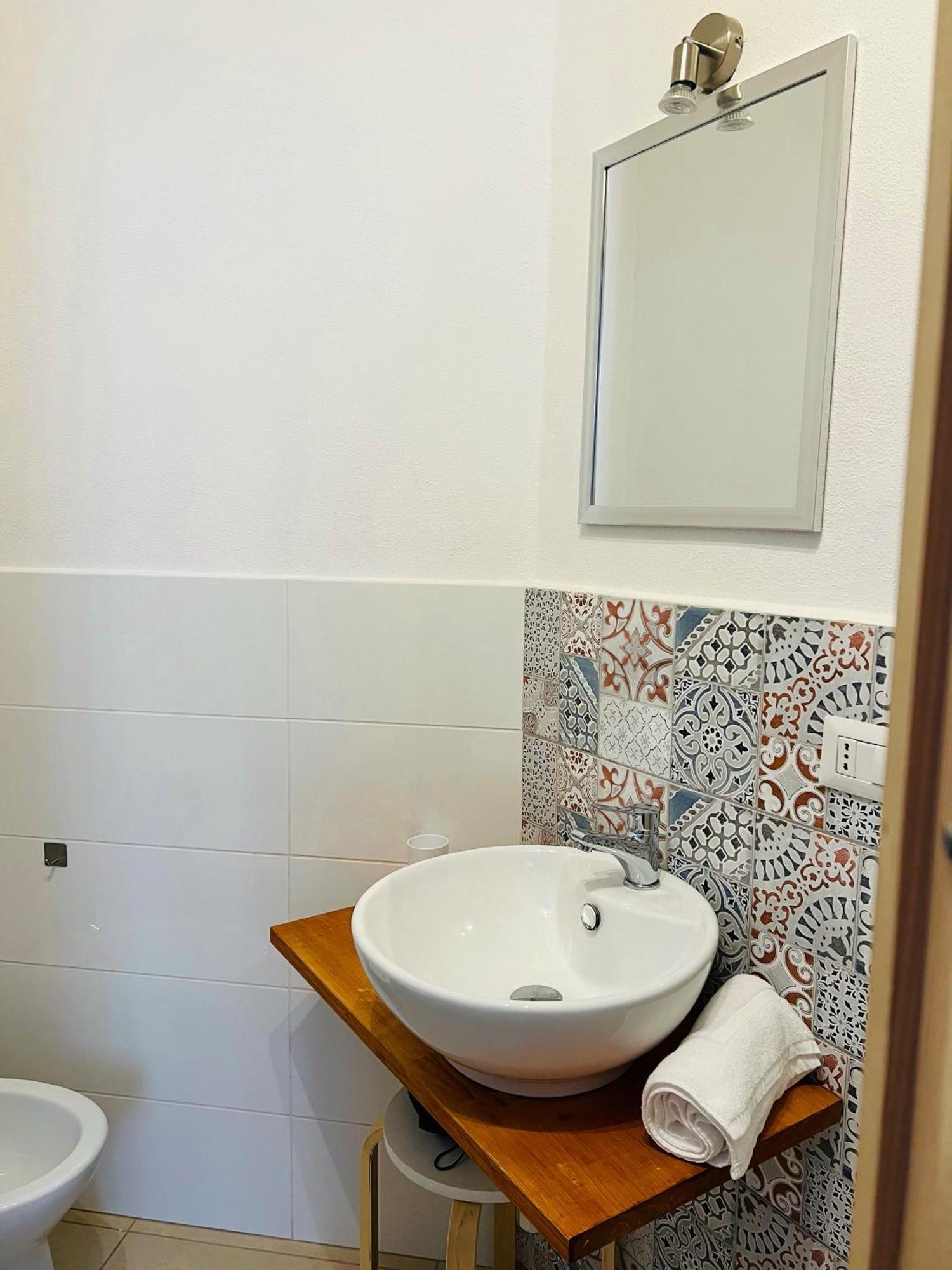 Les Chambres De Francoise Guest House Olbia Eksteriør bilde