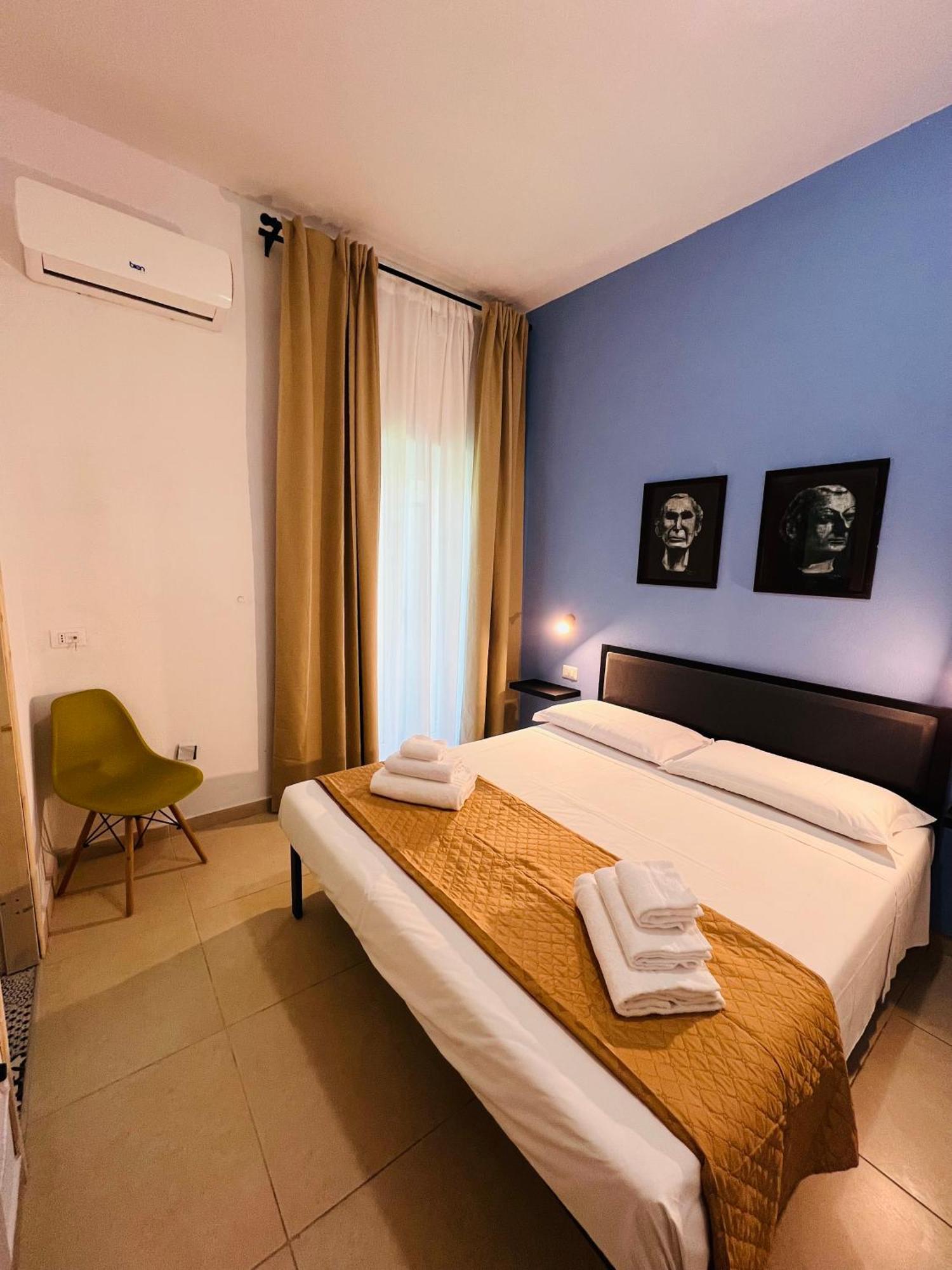 Les Chambres De Francoise Guest House Olbia Eksteriør bilde