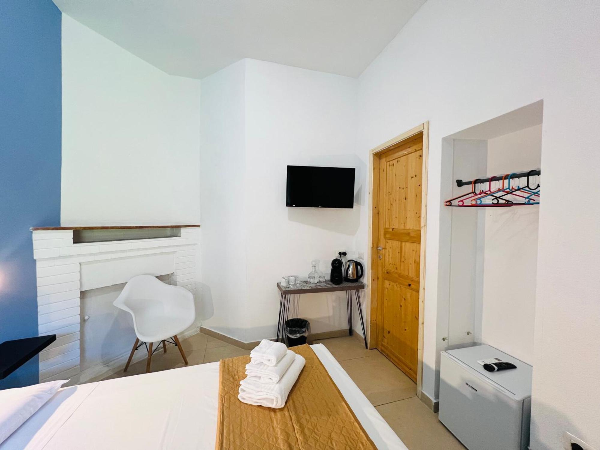 Les Chambres De Francoise Guest House Olbia Eksteriør bilde