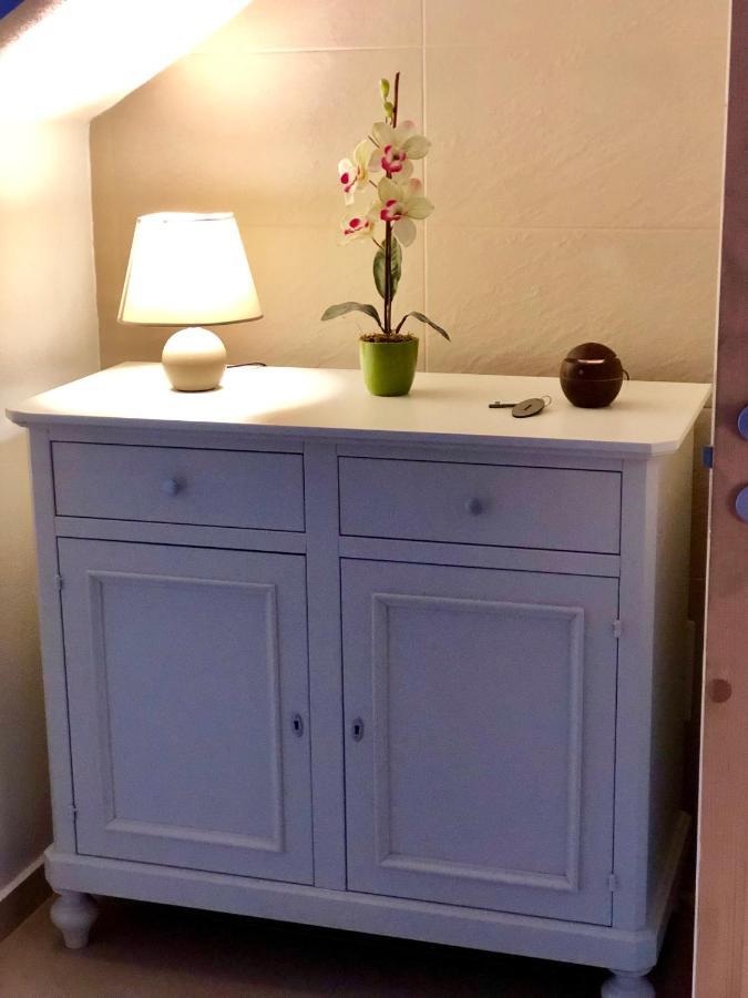 Les Chambres De Francoise Guest House Olbia Eksteriør bilde